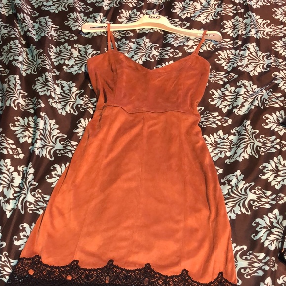 New Missguided faux suede sexy dress w/ black trim fashion nova style - Picture 10 of 10